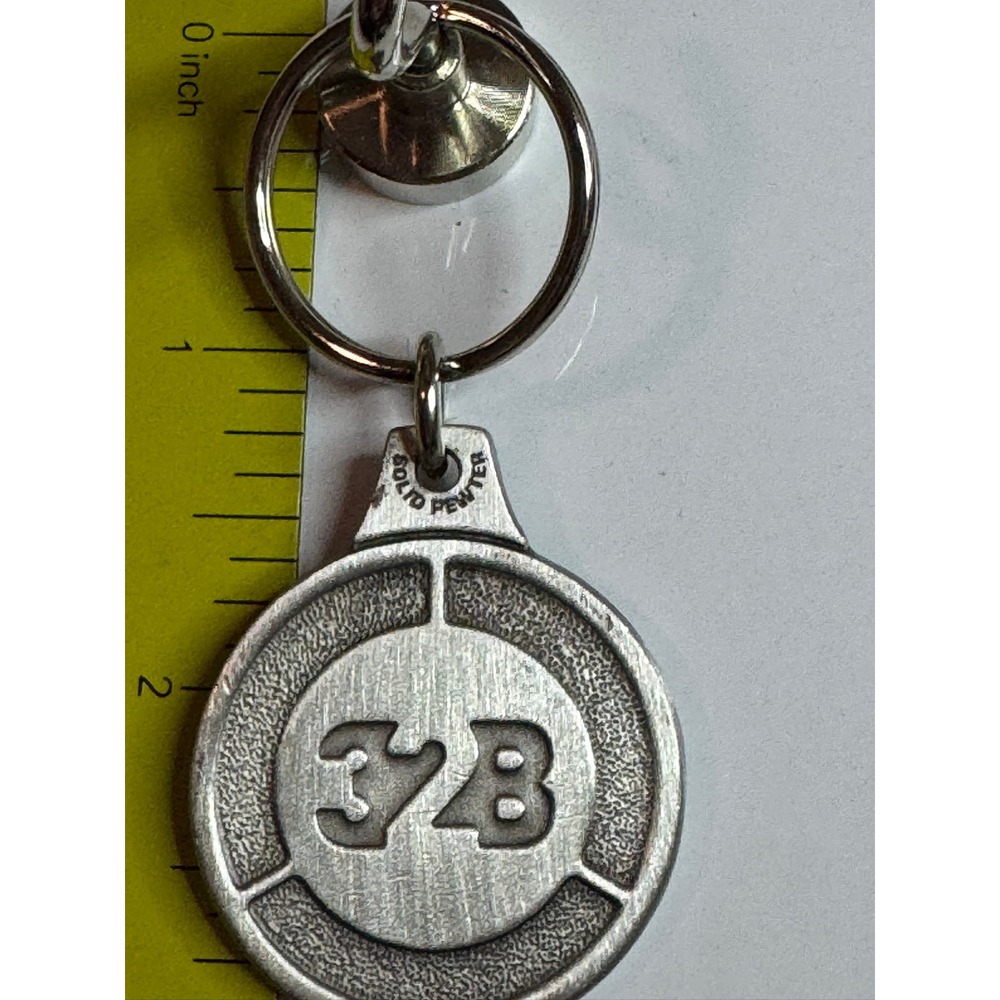Vintage Solid Pewter‎ 32B Medallion Keychain Silver Tone Textured Round Key Ring
